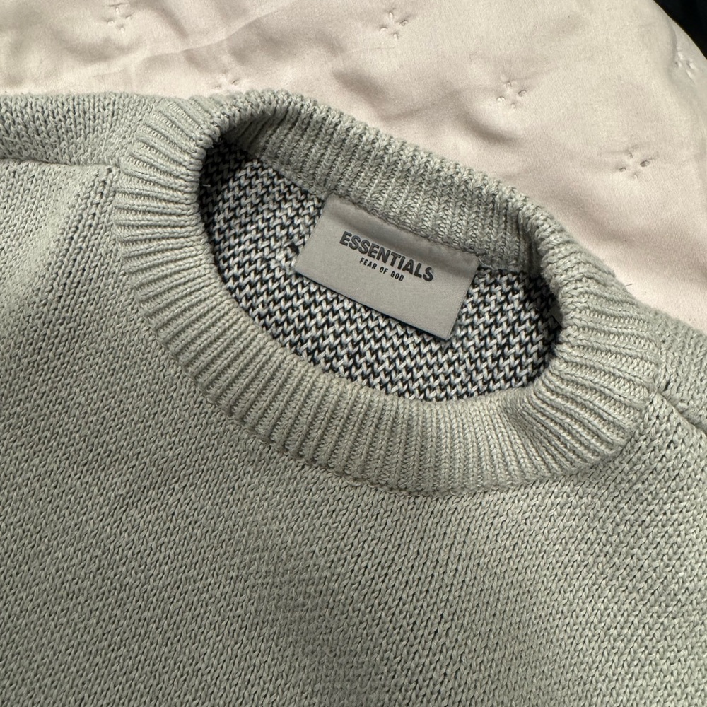 Essentials light green Crewneck Sweater - Picture 4 of 5